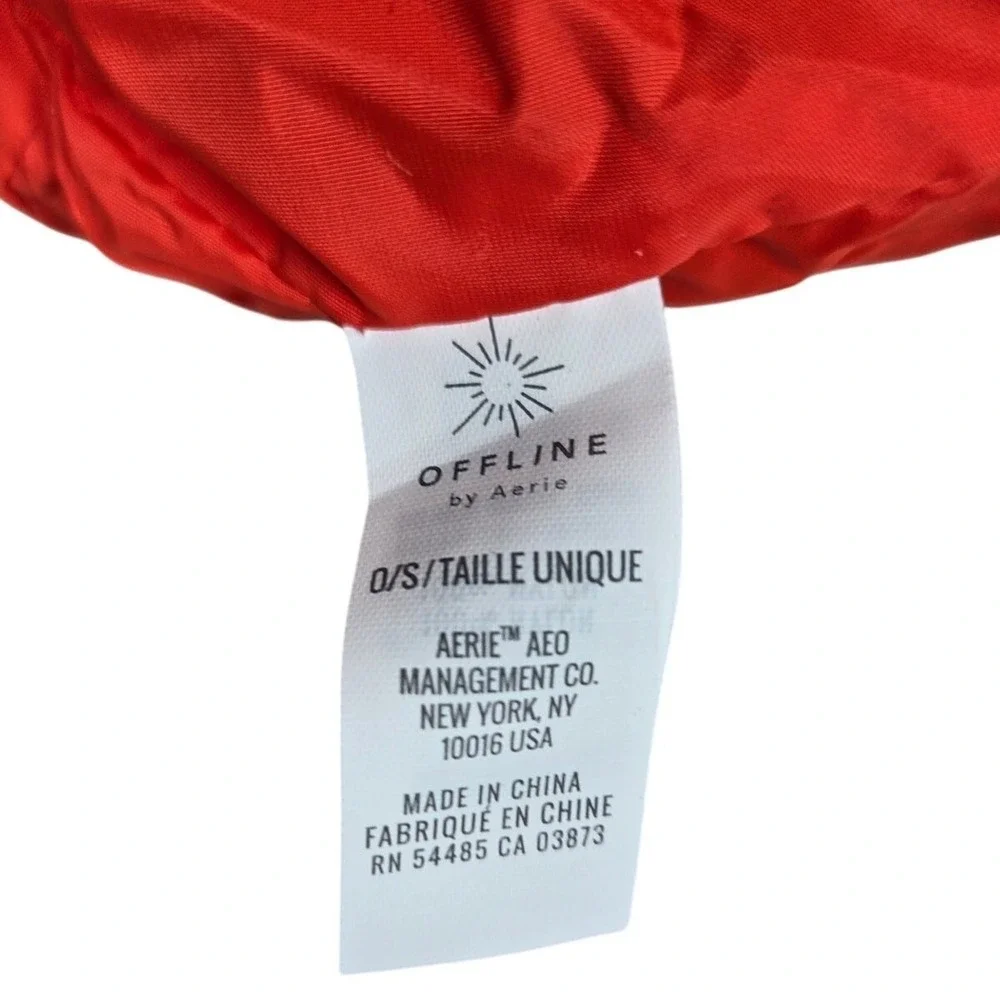 Aerie‎ Offline Puffer Pouch Bag Red Small Makeup Travel Zip Closure Bag
